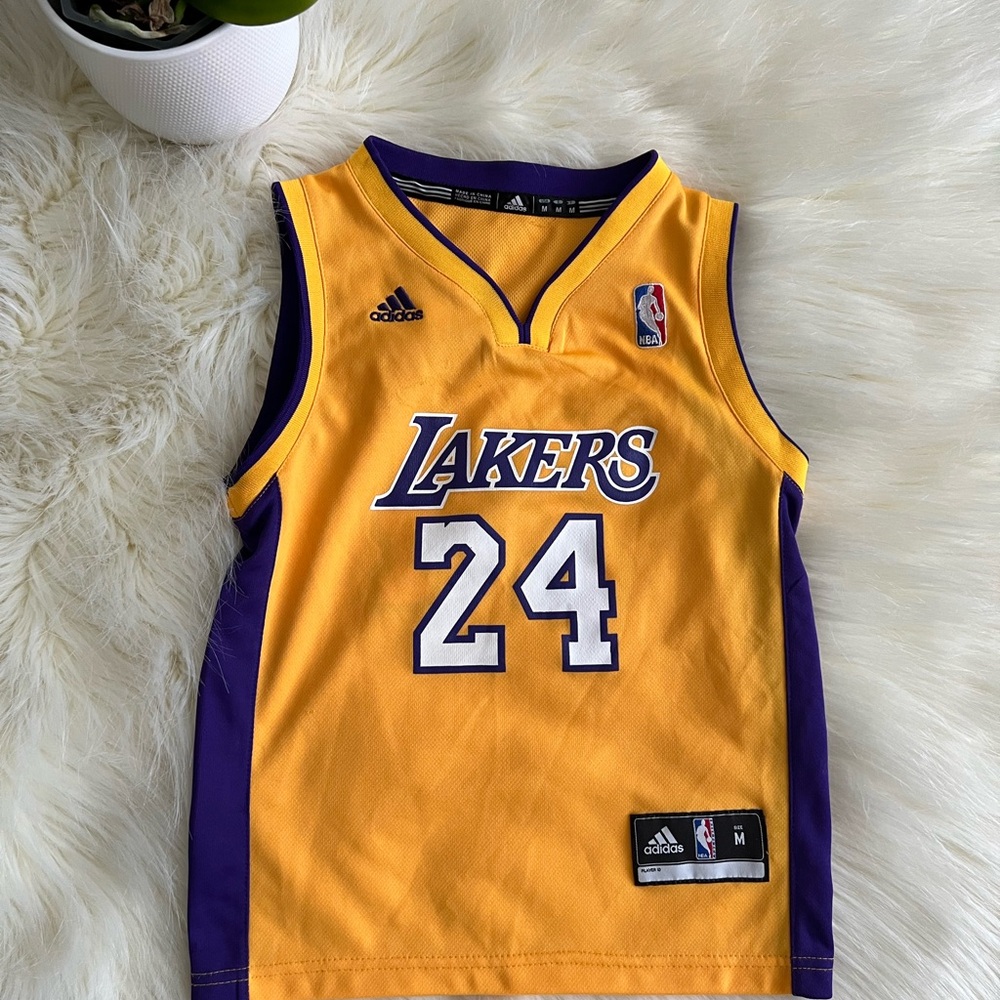 Lakers Jersey #24 Kobe Bryant kids 5T/6T